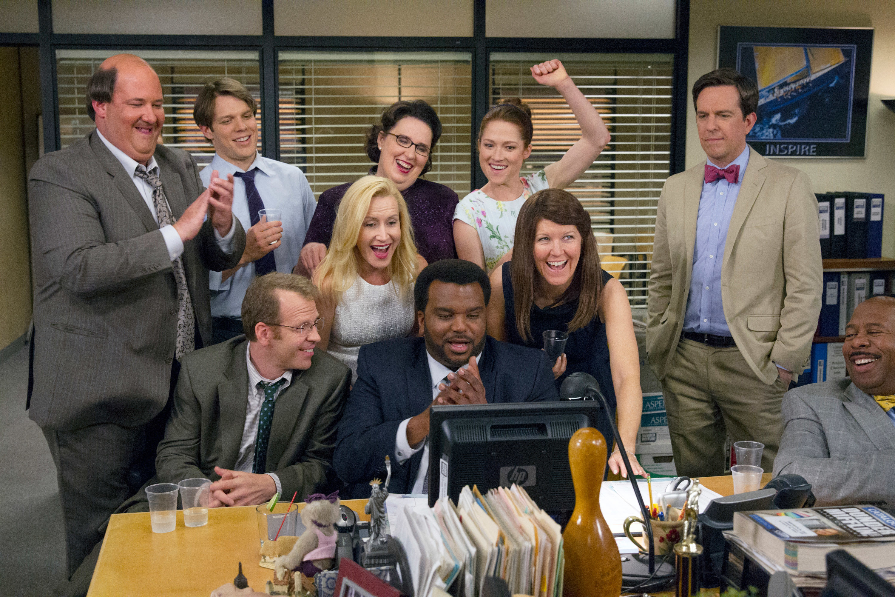 THE OFFICE, l-r: Brian Baumgartner, Jake Lacy, Paul Lieberstein, Angela Kinsey, Phyllis Smith, Craig Robinson, Ellie Kemper, Kate Flannery, Ed Helms, Leslie David Baker in &#x27;Finale&#x27; (Season 9, Episode 23, aired May 16, 2013), 2005-13