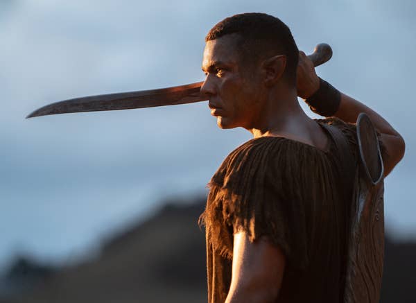 21 Best Movie And TV Shows Costumes That Every Pop Culture Fan Should Wear This Halloween