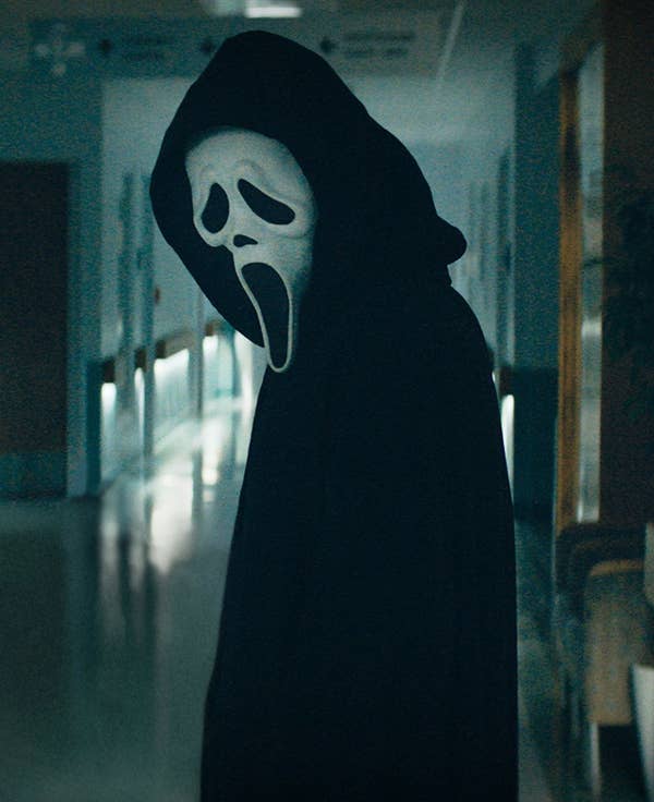 21 Best Movie And TV Shows Costumes That Every Pop Culture Fan Should Wear This Halloween