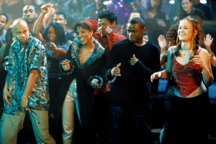 Kerry Washington, Sean Patrick Thomas, and Julia Styles dancing in the movie