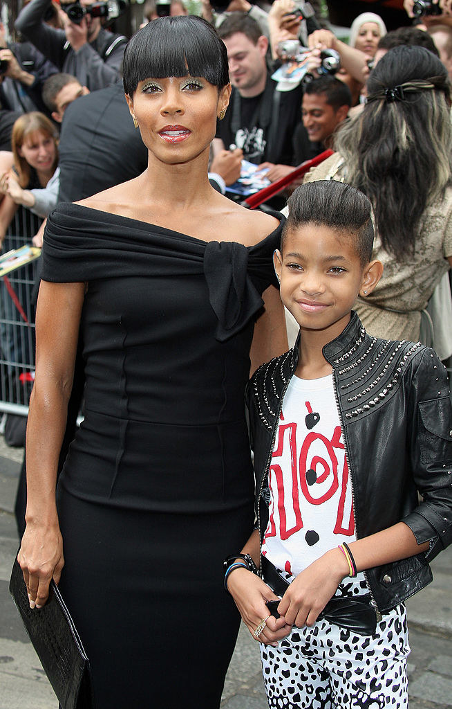 Jada Pinkett Smith and Willow Smith arrive at &quot;The Karate Kid&quot; Paris premiere