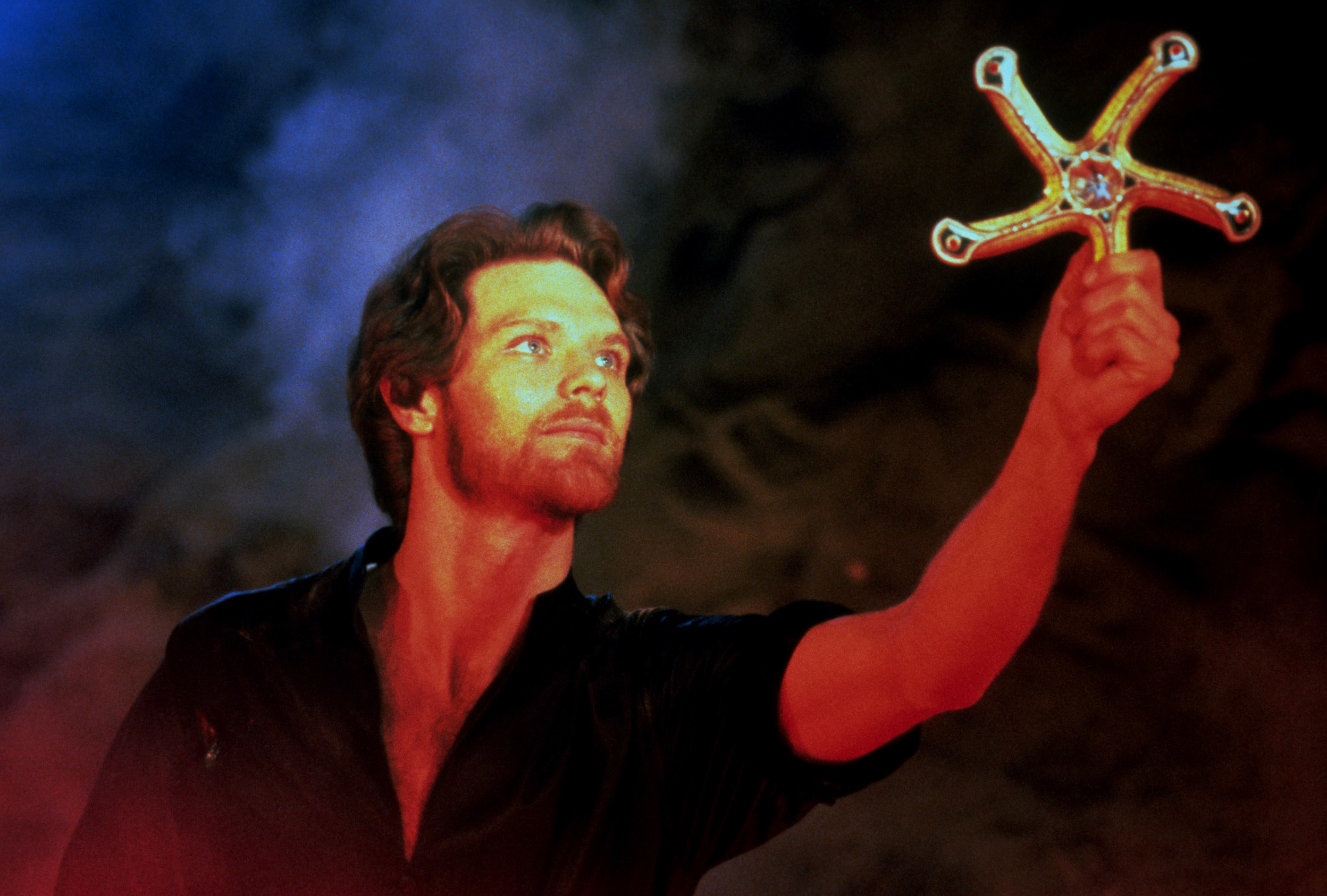 Ken Marshall embraces The Glaive in &quot;Krull&quot;