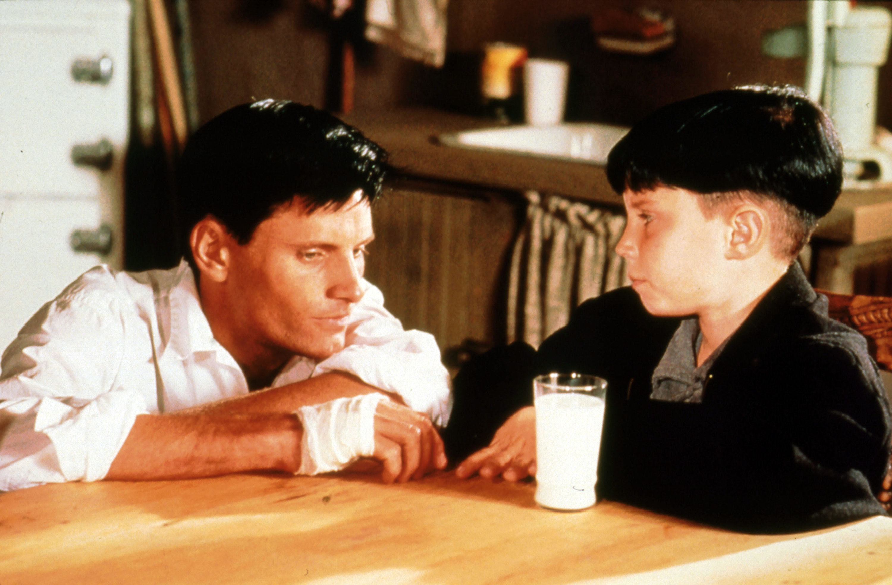 Viggo Mortensen and Jeremy Cooper in &quot;The Reflecting Skin&quot;
