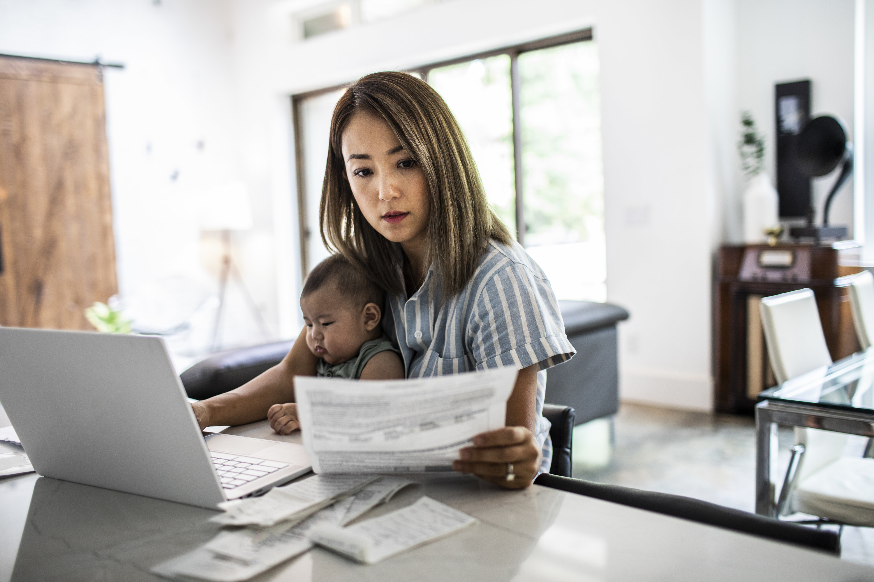 Parents Are Sharing Easy And Hard Aspects Of Single Parenting