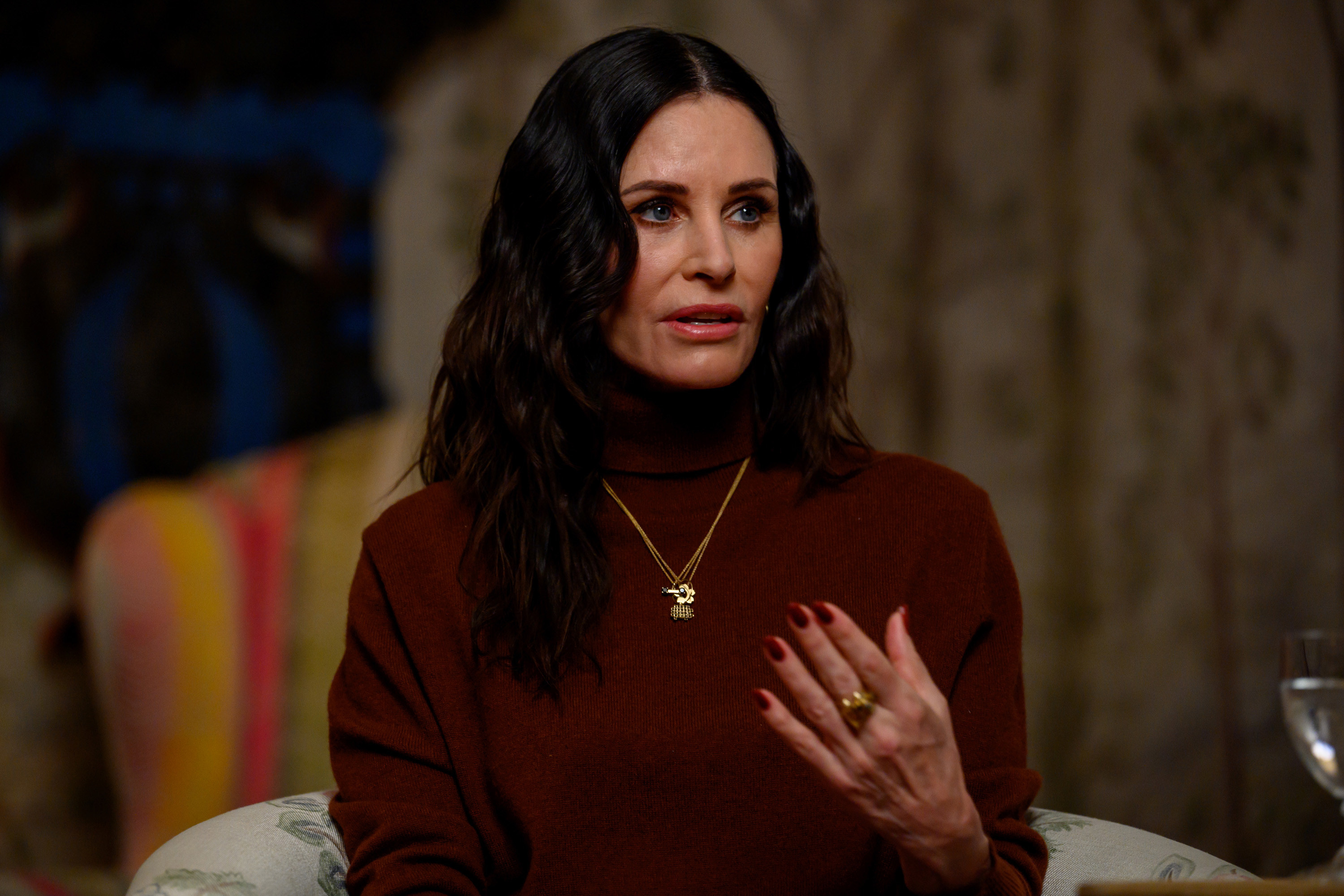 Courteney Cox Reacts To Kanye West s Friends Criticism - 43