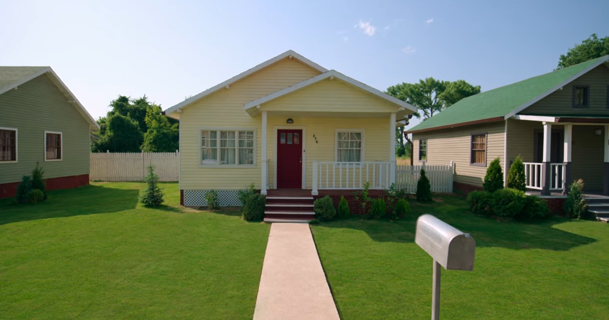 Exterior of the rental property when it was nice and pretty outside