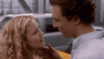 Kate Hudson and Matthew McConaughey kiss