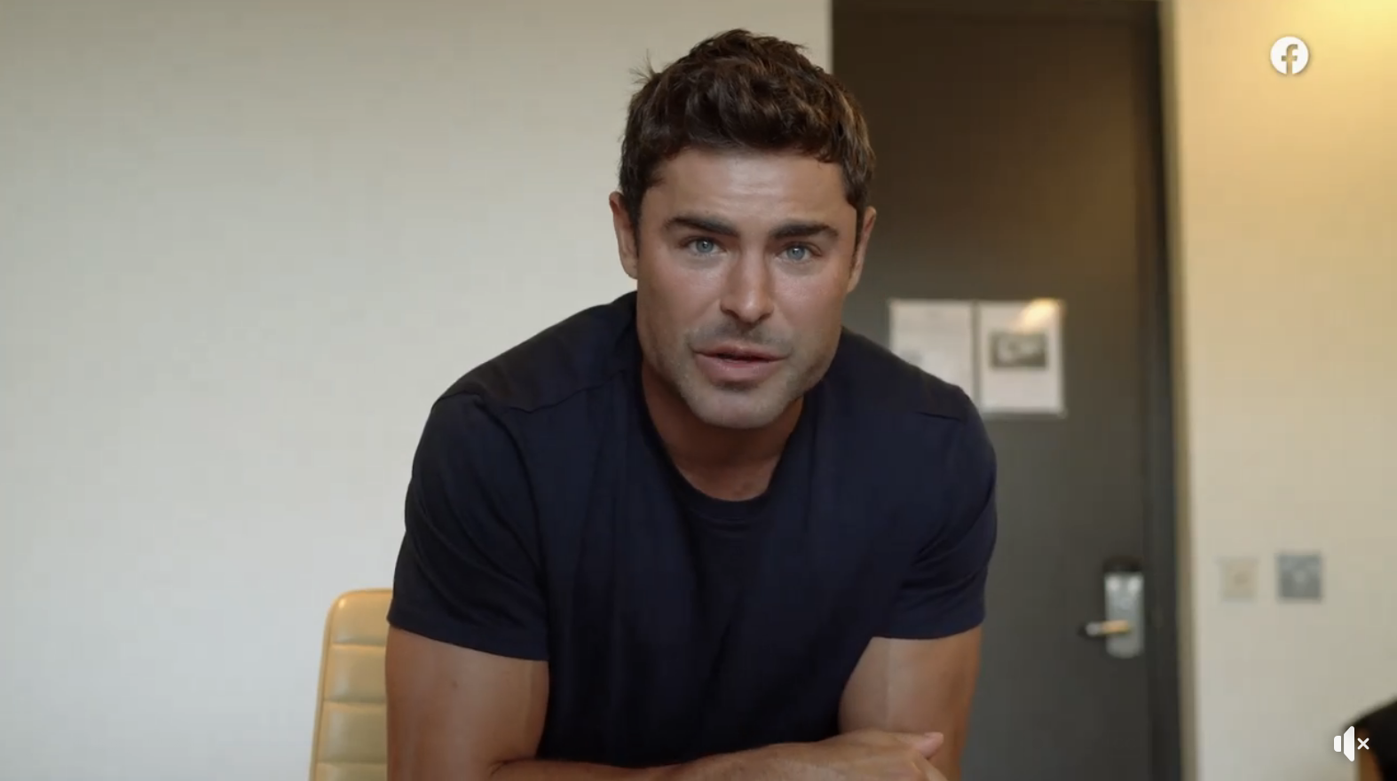 Zac Efron Talks Jaw Injury  Plastic Surgery Rumors - 20