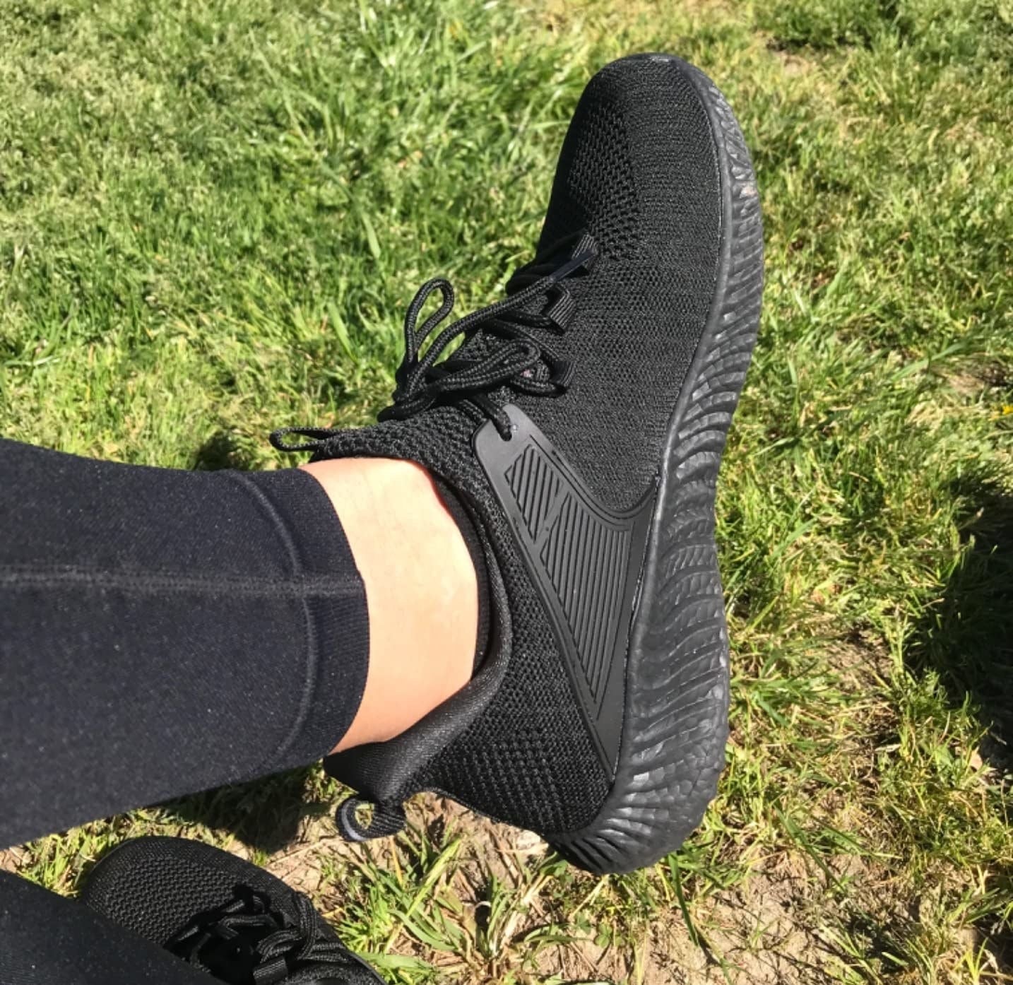 20 Shoes That People With Wide Feet Say 