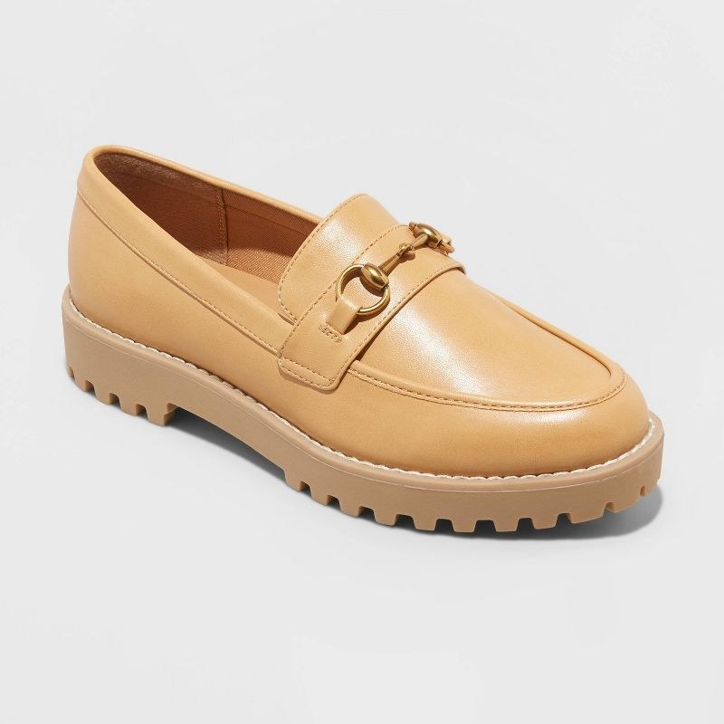 the loafer in tan
