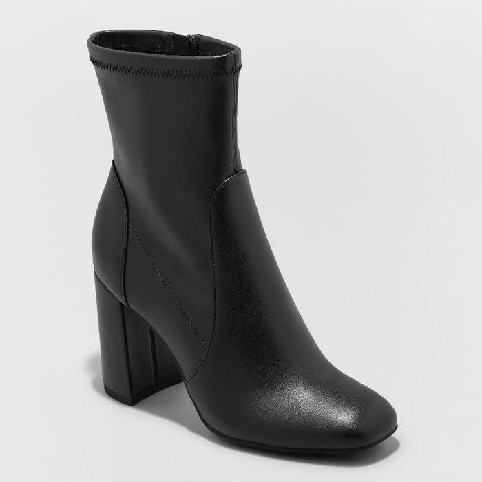 the boot in black