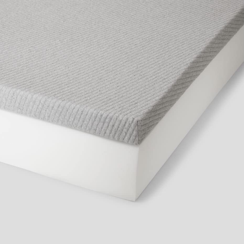 casper gray mattress topper on white mattress