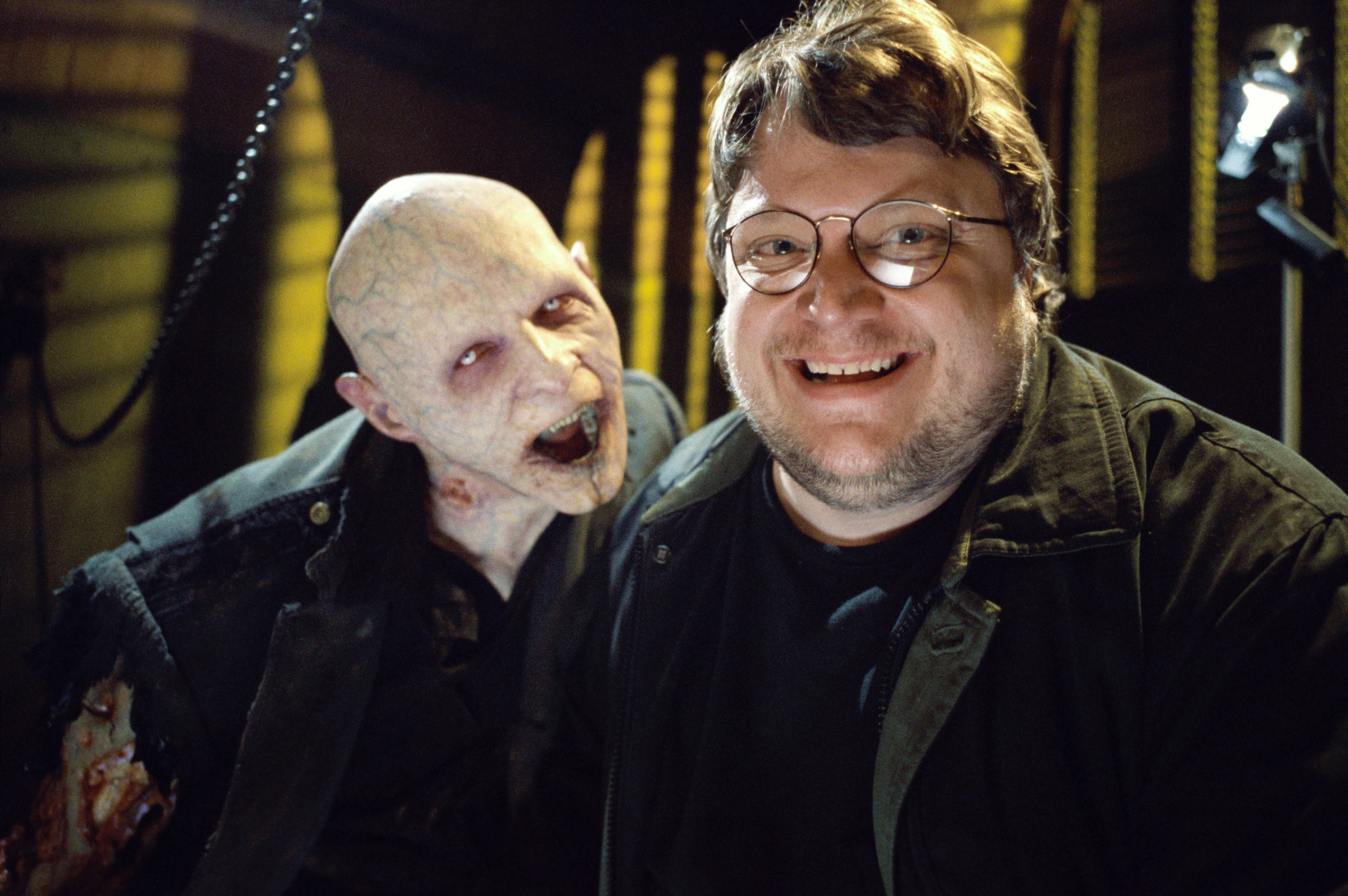 Director Guillermo Del Toro (right) and friend on the set of BLADE II