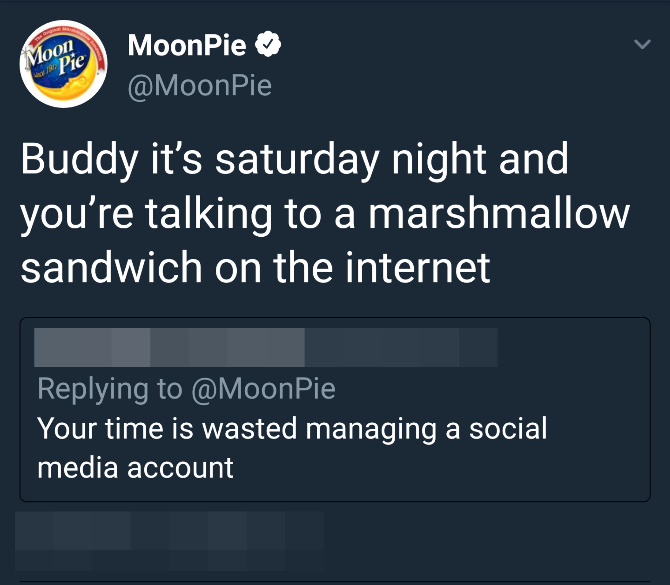 someone replies to moon pie and gets roasted because that is an absurd thing to do