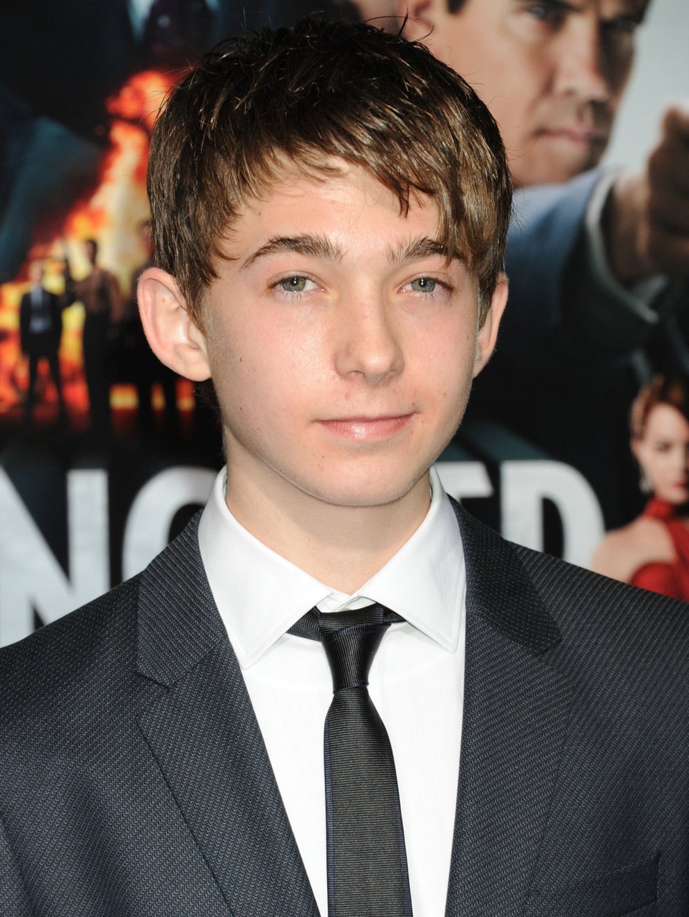 37 Celebs When They Were Little And Famous In The Early 2000s Vs. Grown