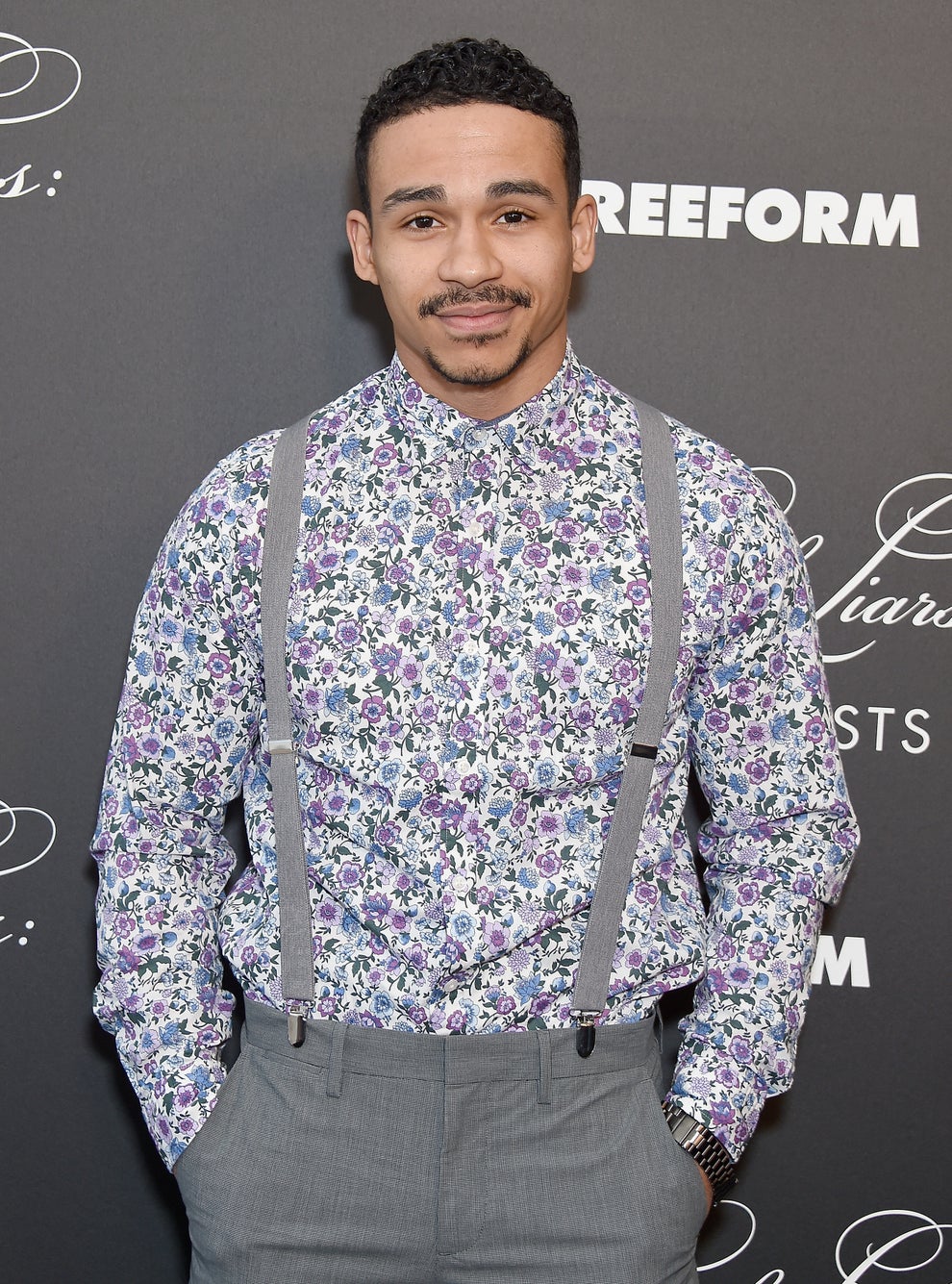 37 Celebs When They Were Little And Famous In The Early 2000s Vs. Grown