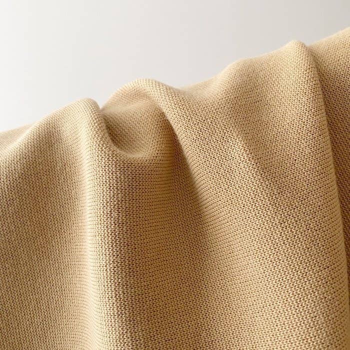 UNIQLO(ユニクロ)のおしゃれセーター「ウォッシャブルストレッチミラノリブクルーネックセーター」