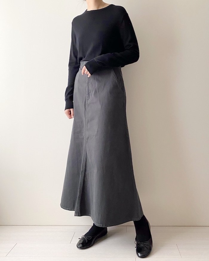 UNIQLO（ユニクロ）のオススメのスカート「フレアロングスカート」のコーディネート