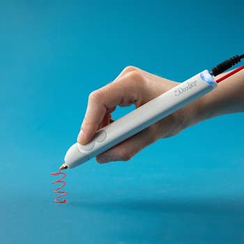a pen that doodles in 3D