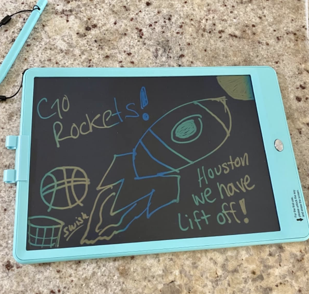 reviewer photo of the doodle board
