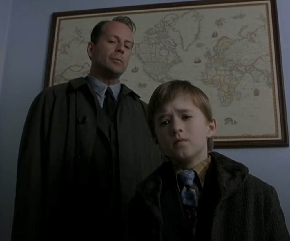 Bruce Willis and Haley Joel Osment in &quot;The Sixth Sense&quot;