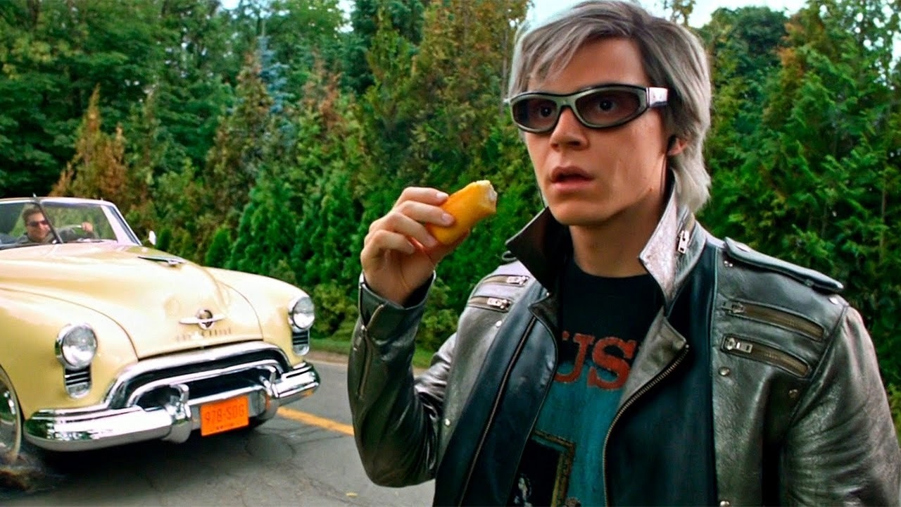 Escena en donde Quicksilver salva a todos los mutantes de la explosión