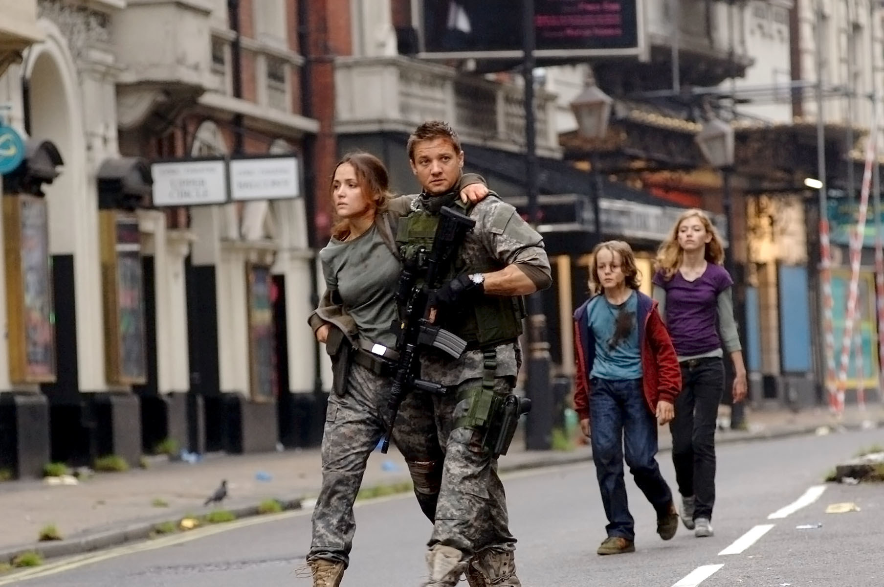 Jeremy Renner&#x27;s character helps three people try and survive