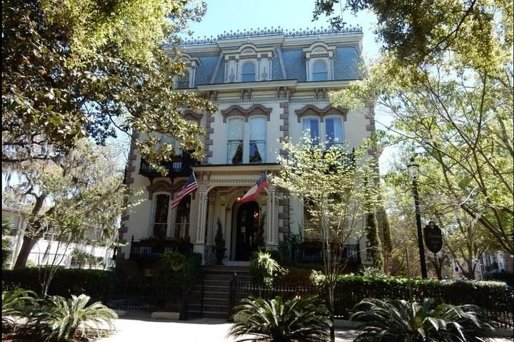 mansion in Savannah