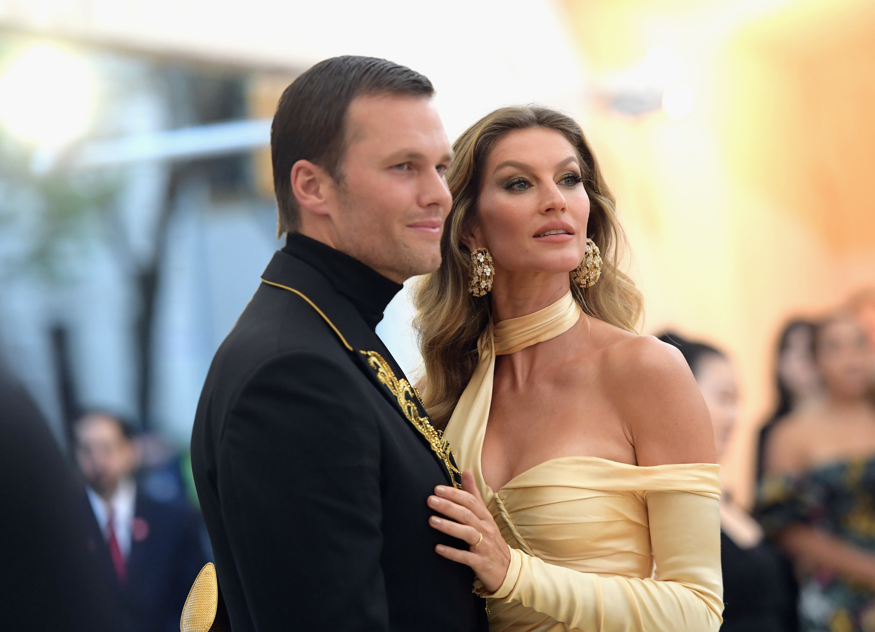 Tom Brady Attends Wedding Without Gisele Bündchen Amid Divorce Rumors
