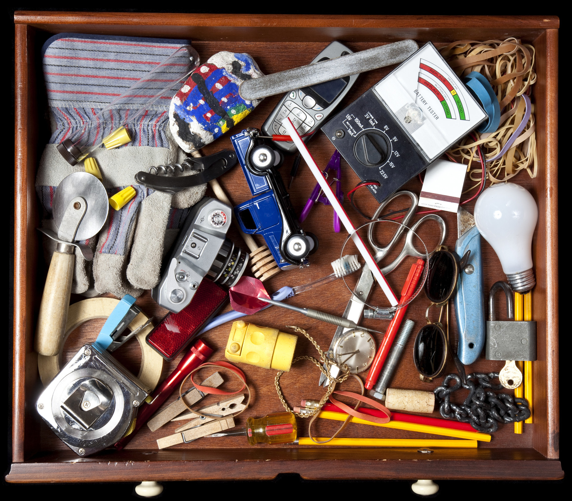 Drawer with many miscellaneous objects