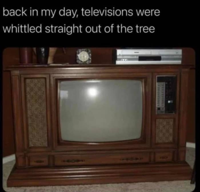 木制电视