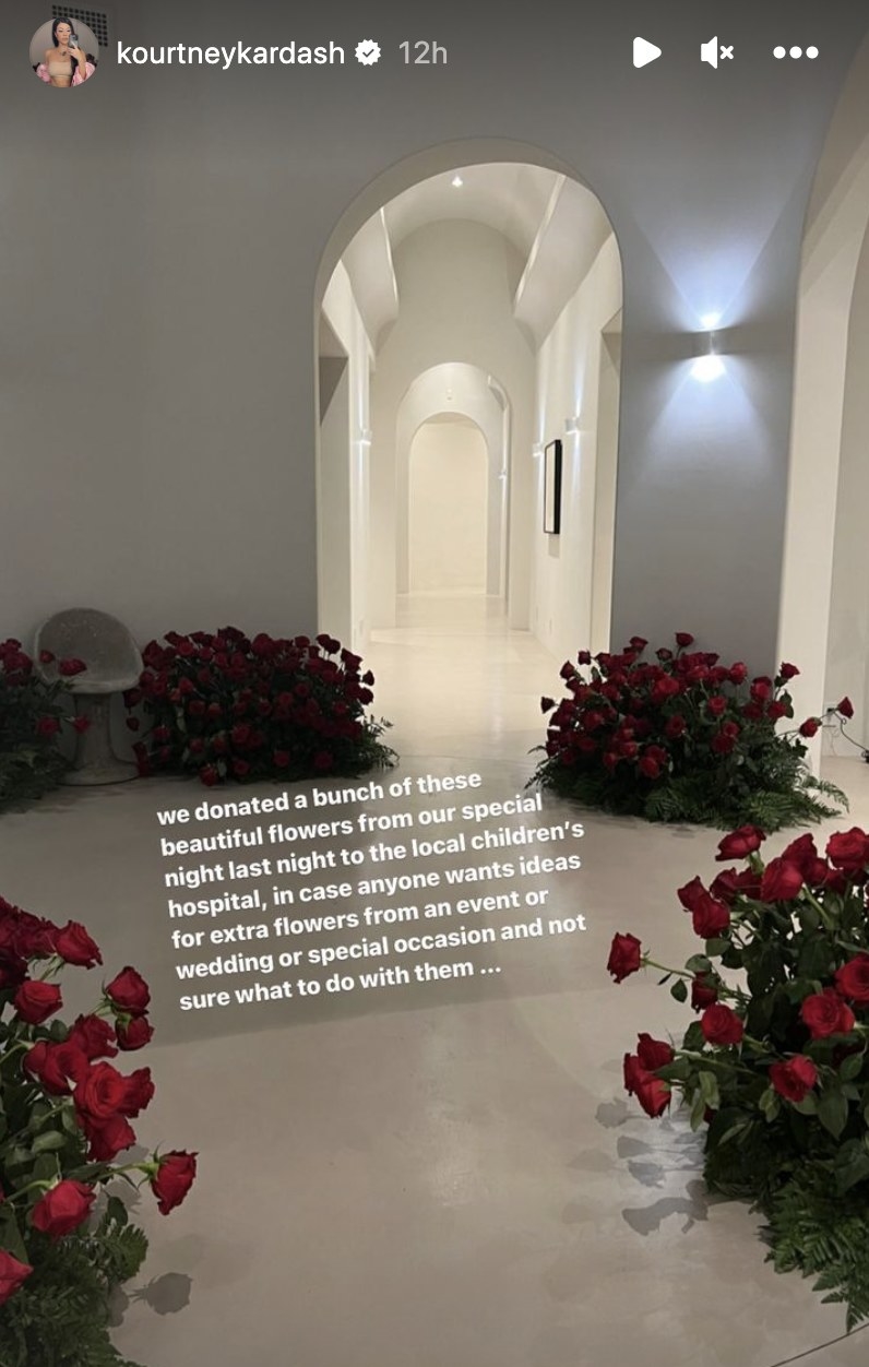 A room of flowers with the caption &quot;we donated a bunch of these beautiful flowers from our special night last night to the local children&#x27;s hospital, in case anyone wants ideas for extra flowers&quot;