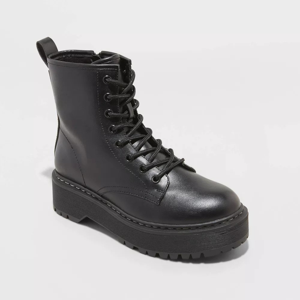 the combat boots in black