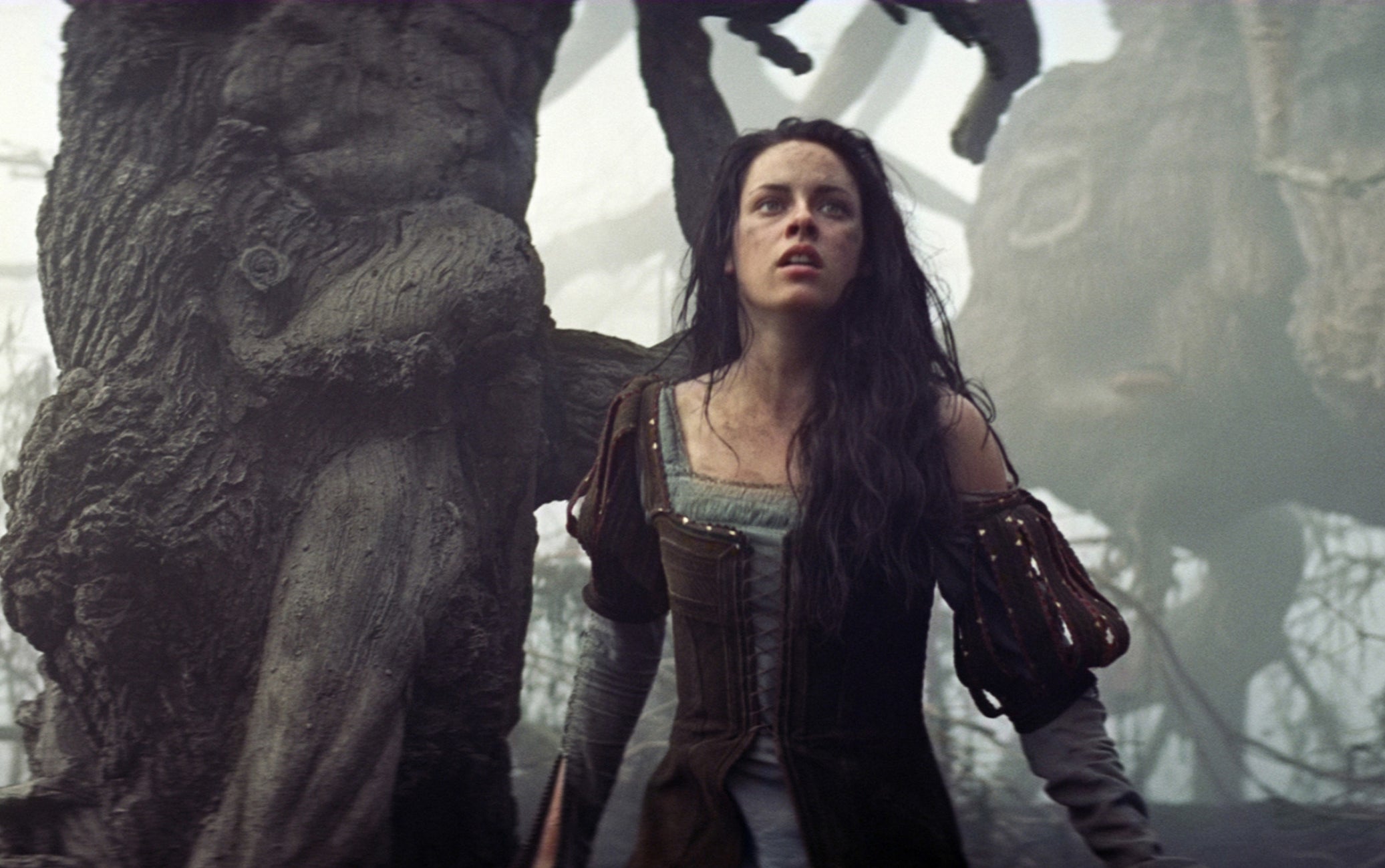 Kristen Stewart in <b>Snow</b> <b>White</b> and the Huntsman (2012). 