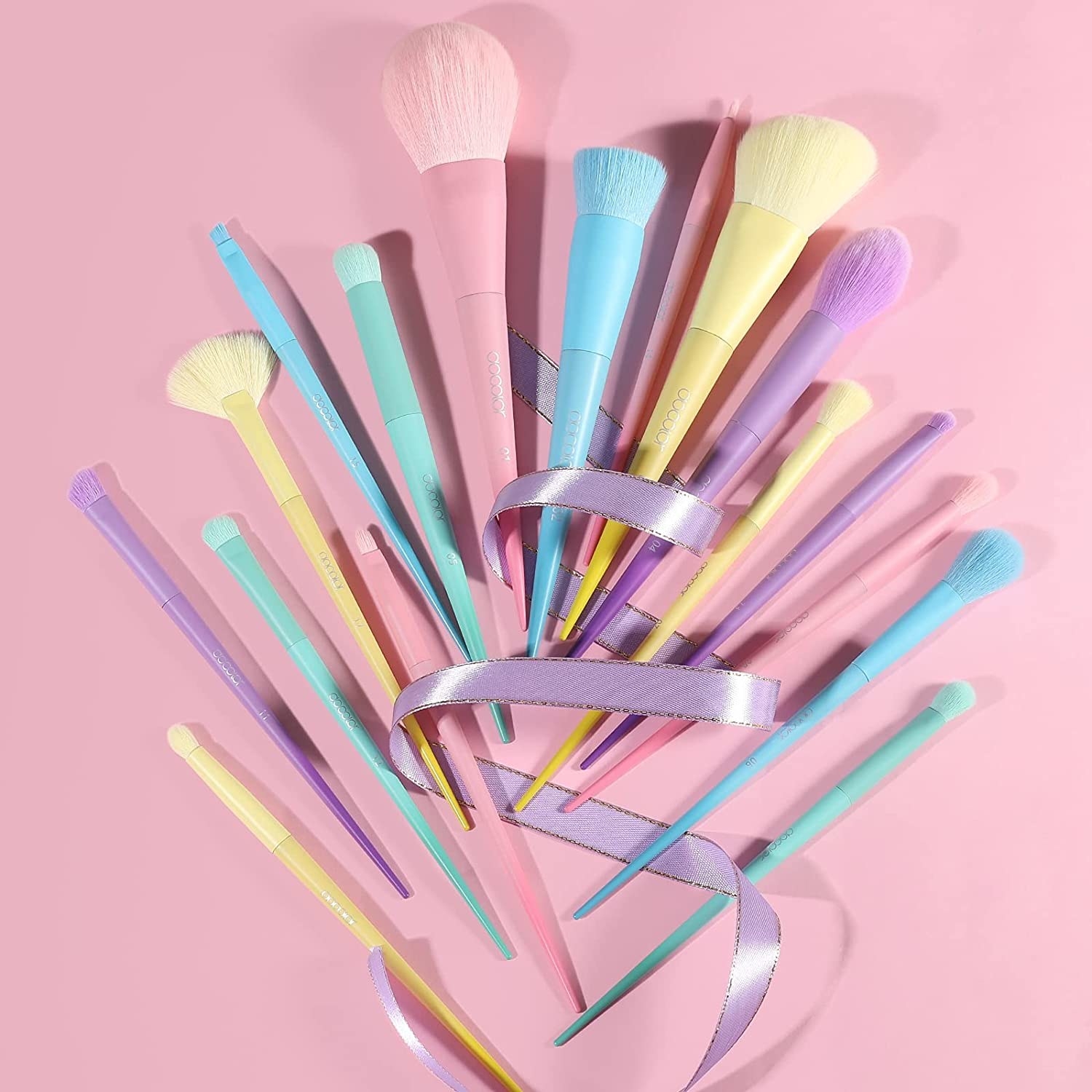 The bright pastel brushes