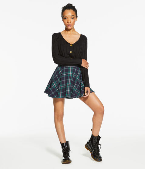 Model wearing the flounce skirt