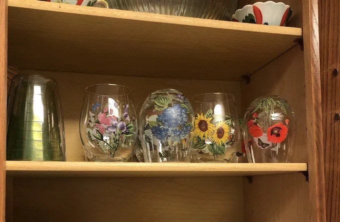 Review photo of the stemless wine glass set