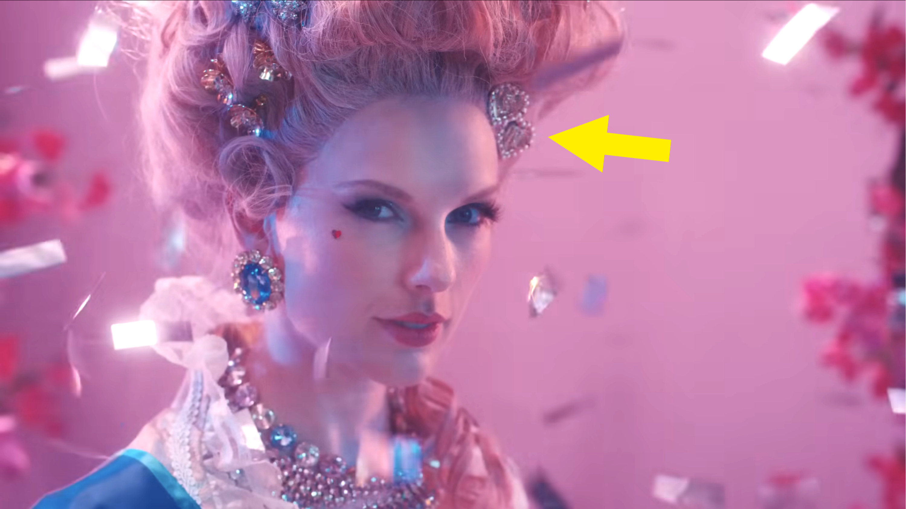 Taylor Swift 'Bejeweled' Music Video Easter Eggs: 'Speak Now' Clues –  StyleCaster