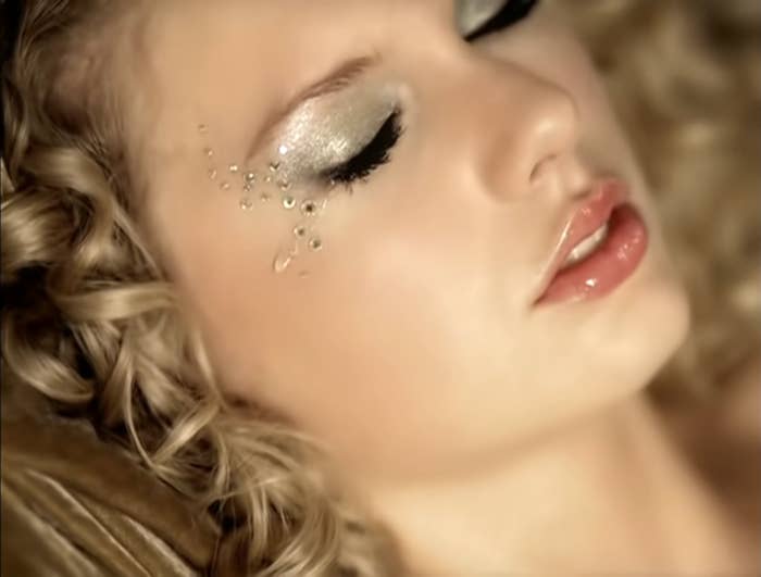 close up of taylor with her eyes closed