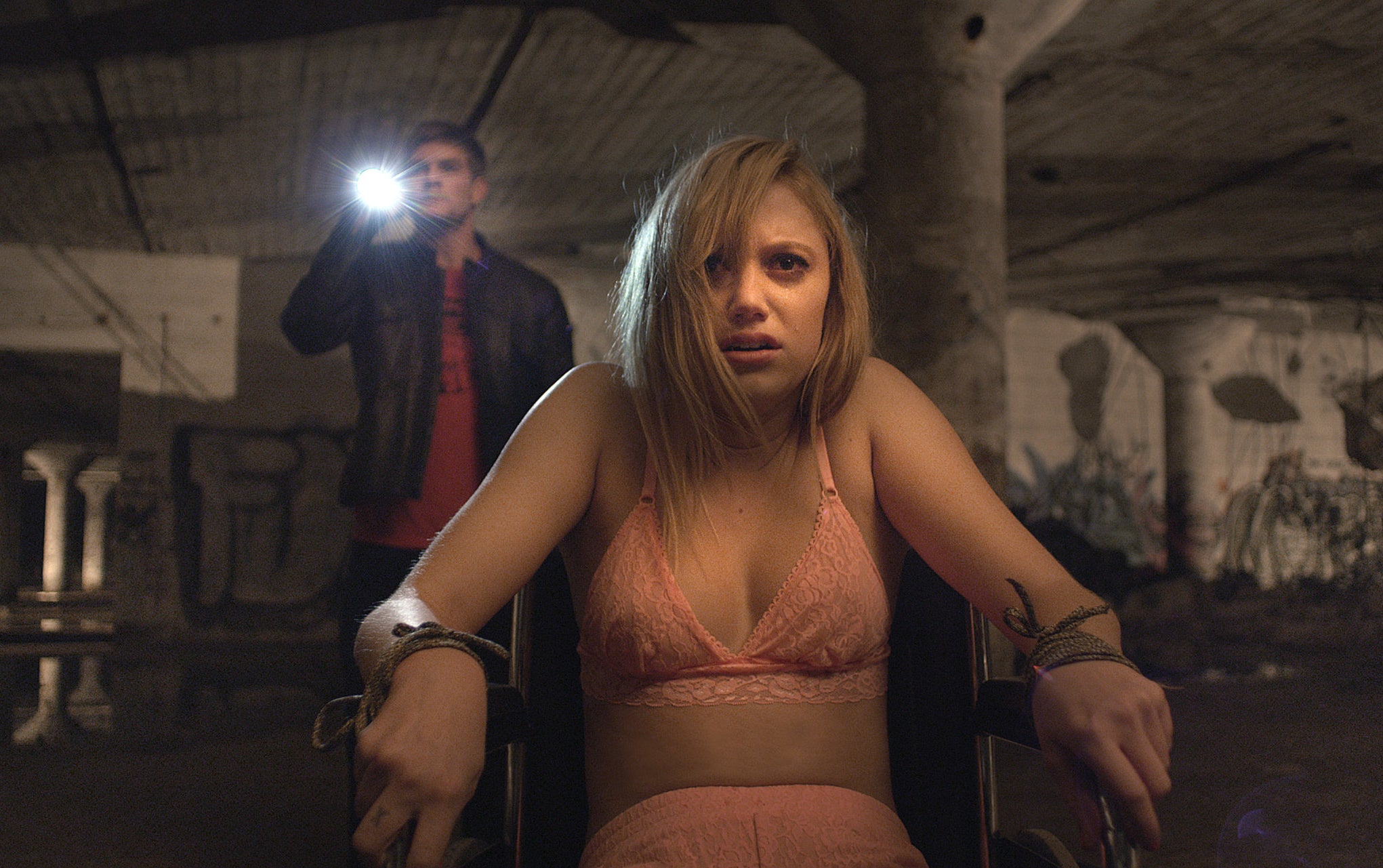 Screenshot from &quot;It Follows&quot;