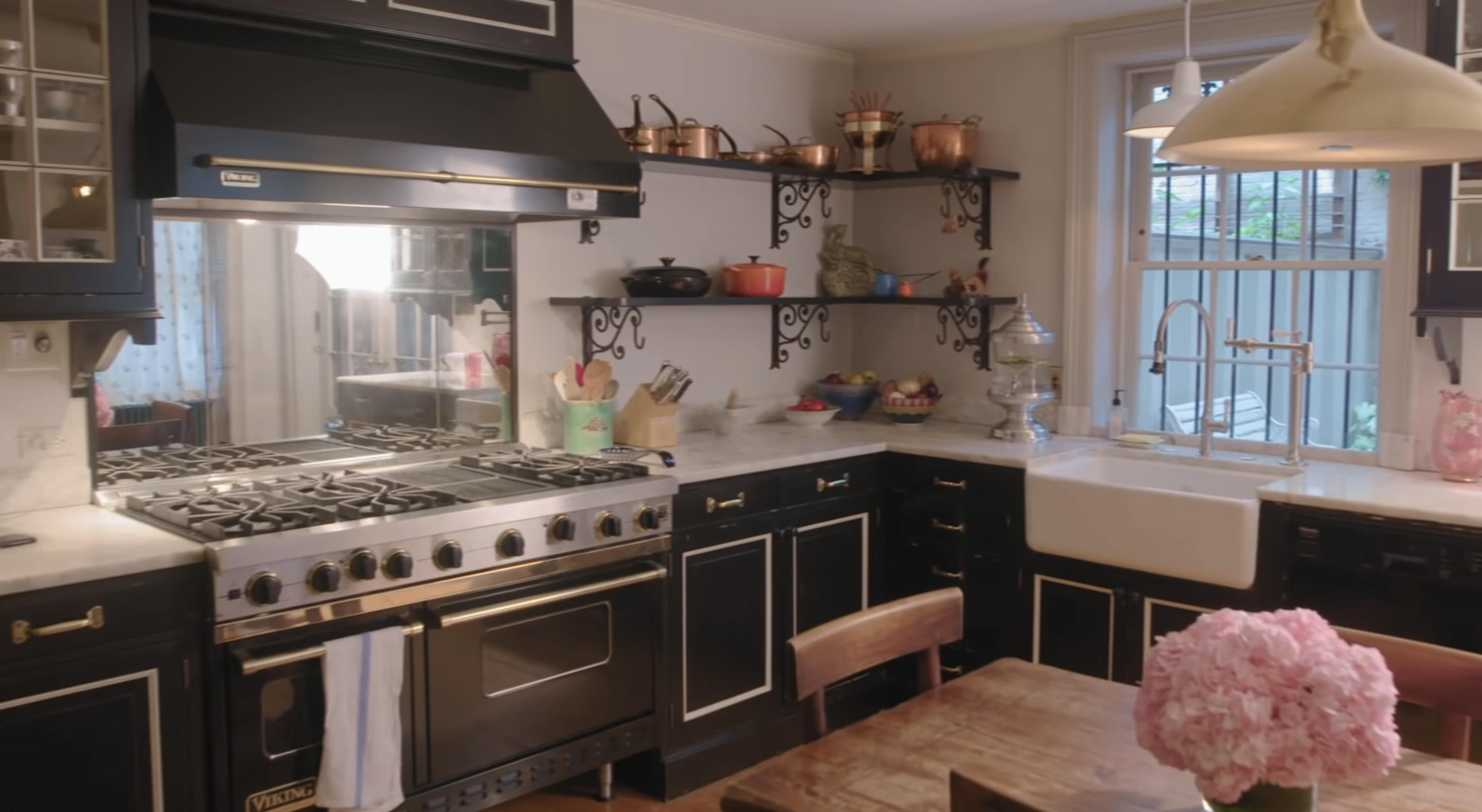 Liv Tyler&#x27;s kitchen