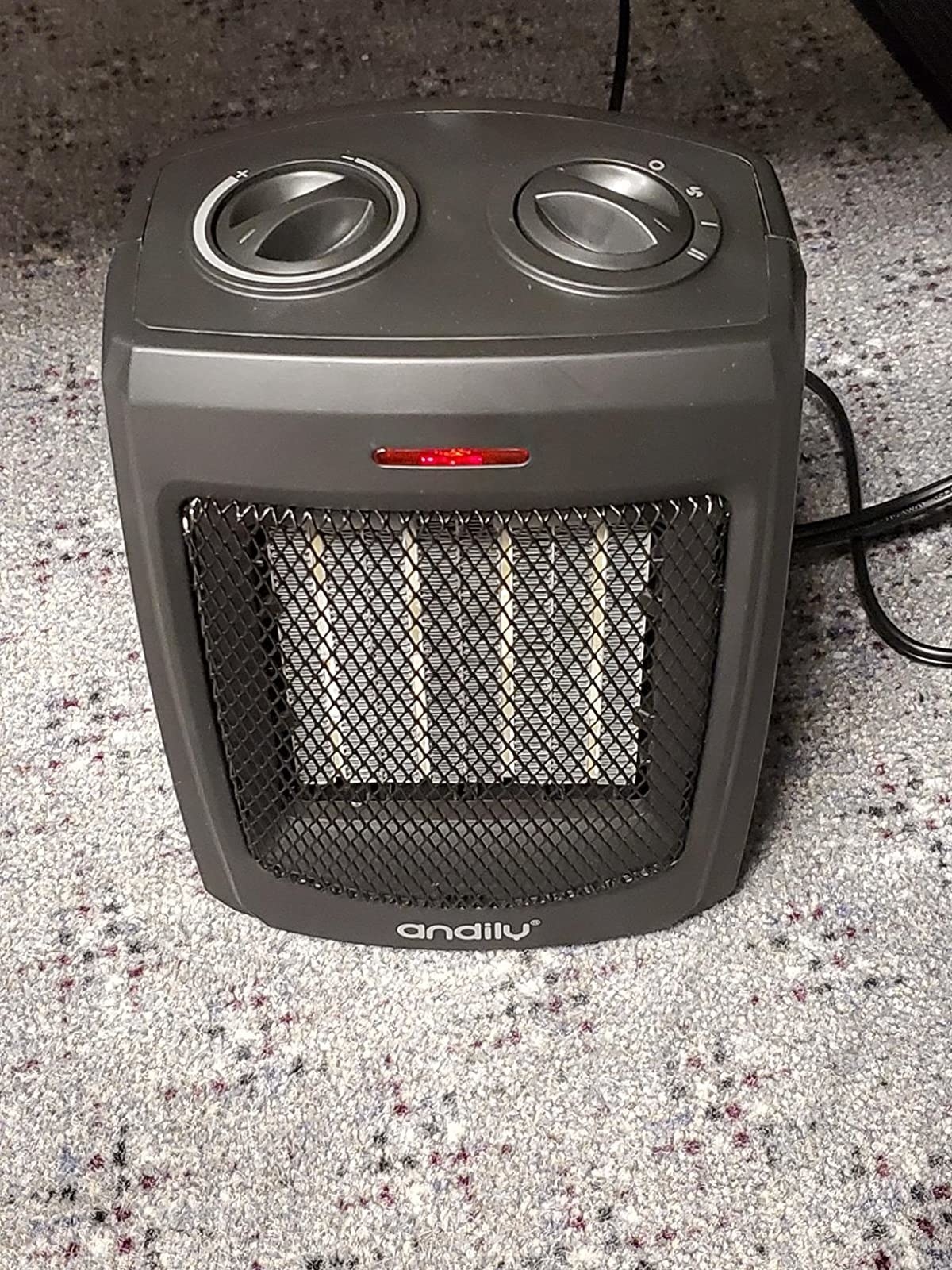 reviewer image of the black heater