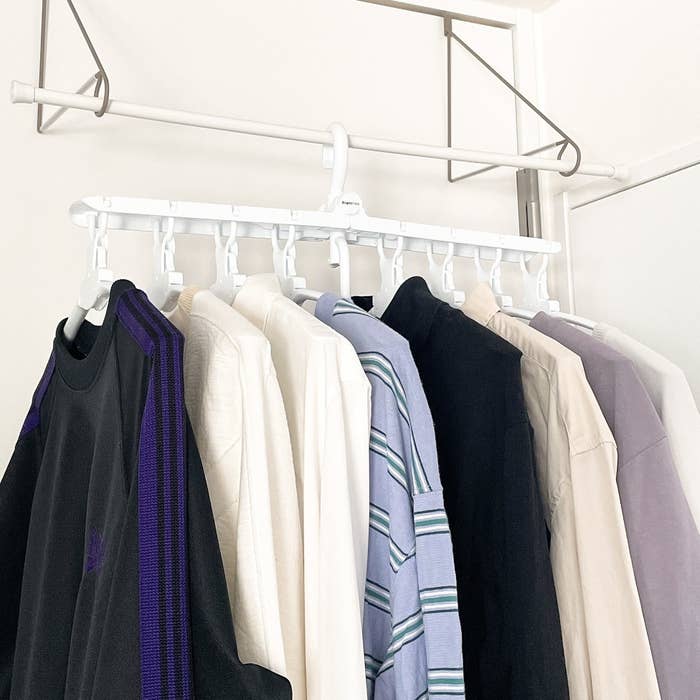 Francfranc(フランフラン)のおすすめの便利グッズ「ワンタッチ8連ハンガー ホワイト」