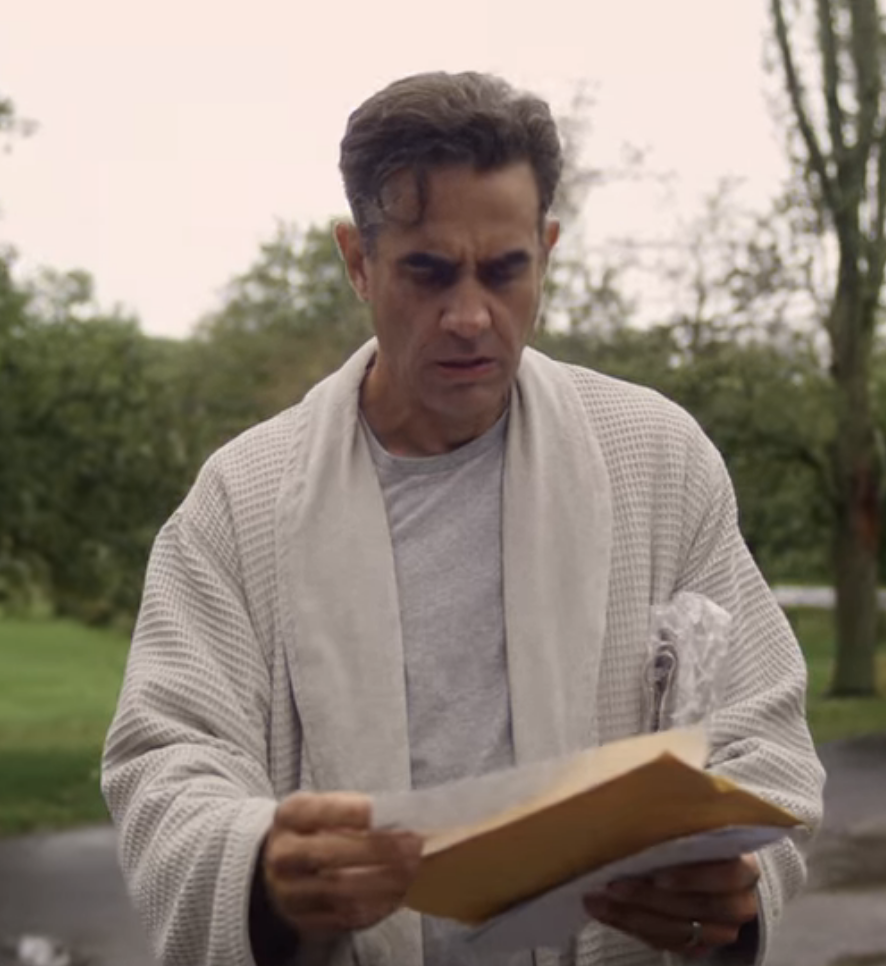 Cannavale in &quot;The Watcher&quot; opening mail