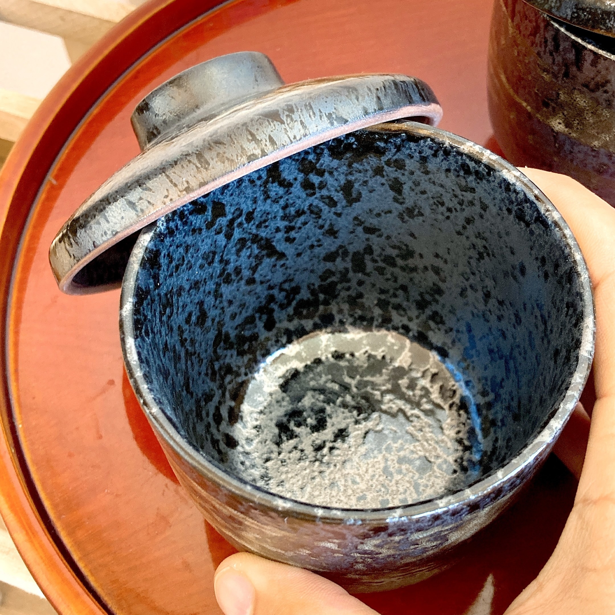 DAISO（ダイソー）のおすすめ食器「油滴天目刷毛目茶碗蒸し」