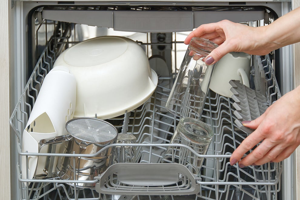 How To Load A Dishwasher The Right Way Vs The Wrong Way