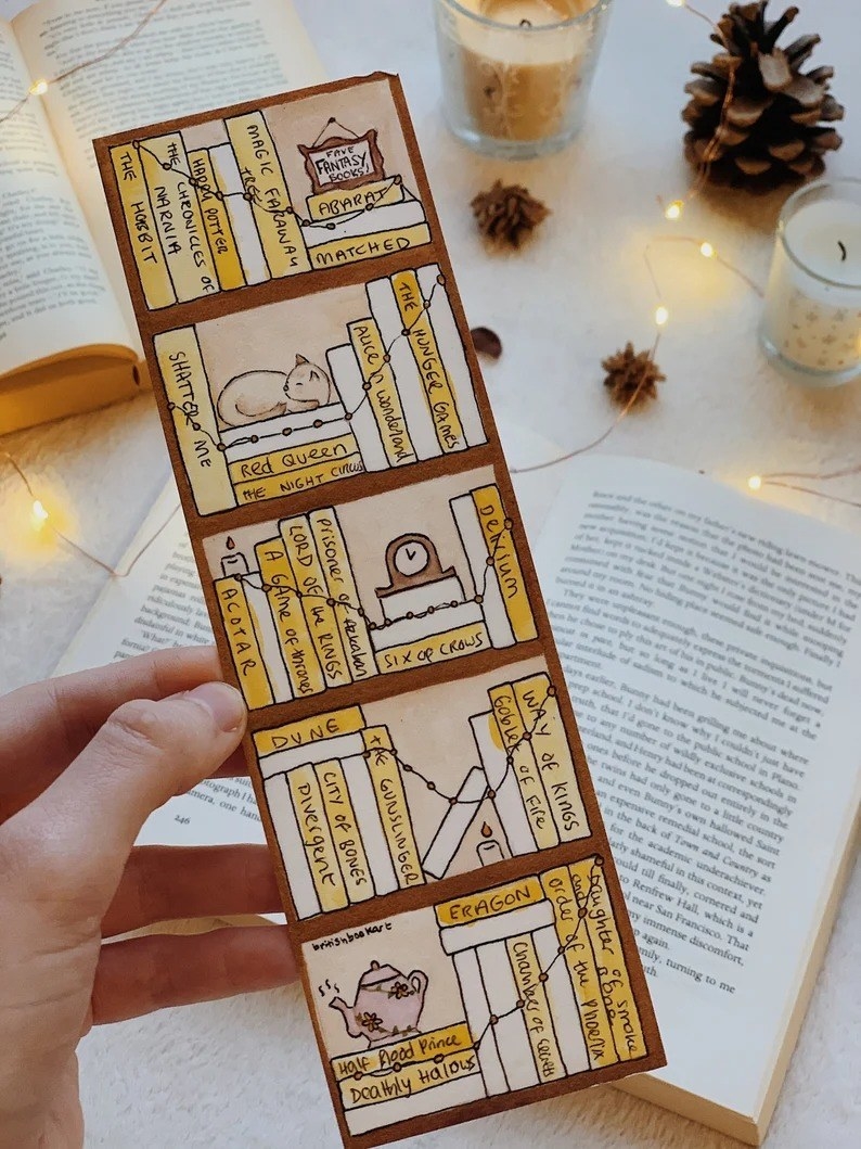 bookmark that looks like a bookshelf and you fill in the book spines with the name of books you finish reading