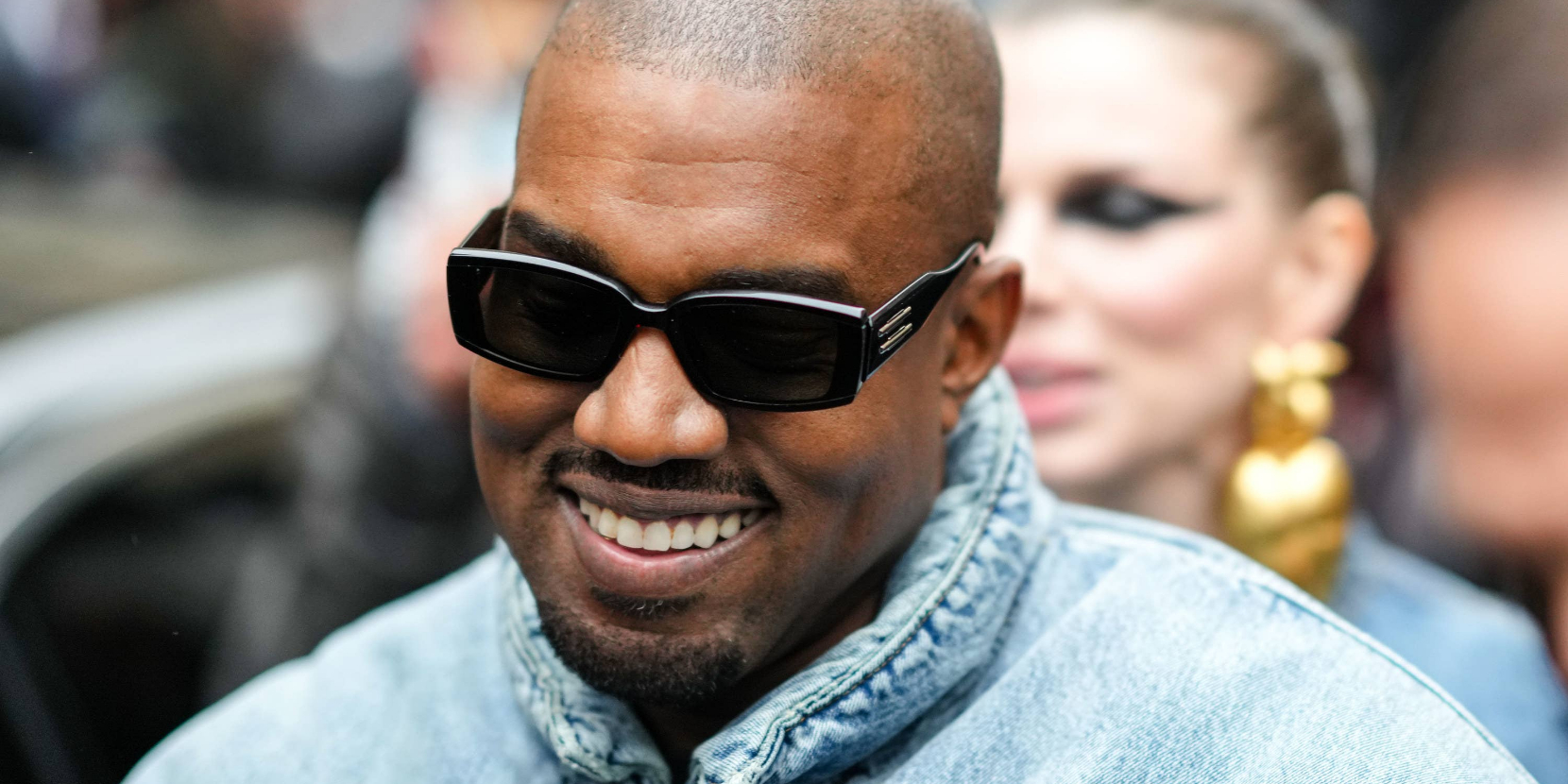 Kanye wears 'White Lives Matter' shirt to Yeezy fashion show