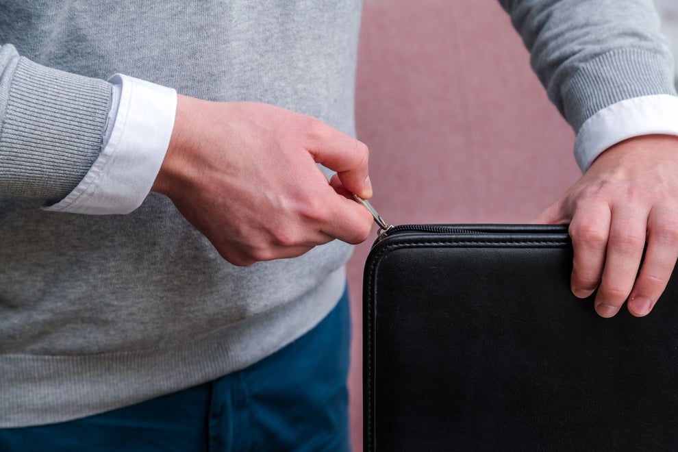 16 People Are Sharing The MacBook Hacks You Might Not Know About