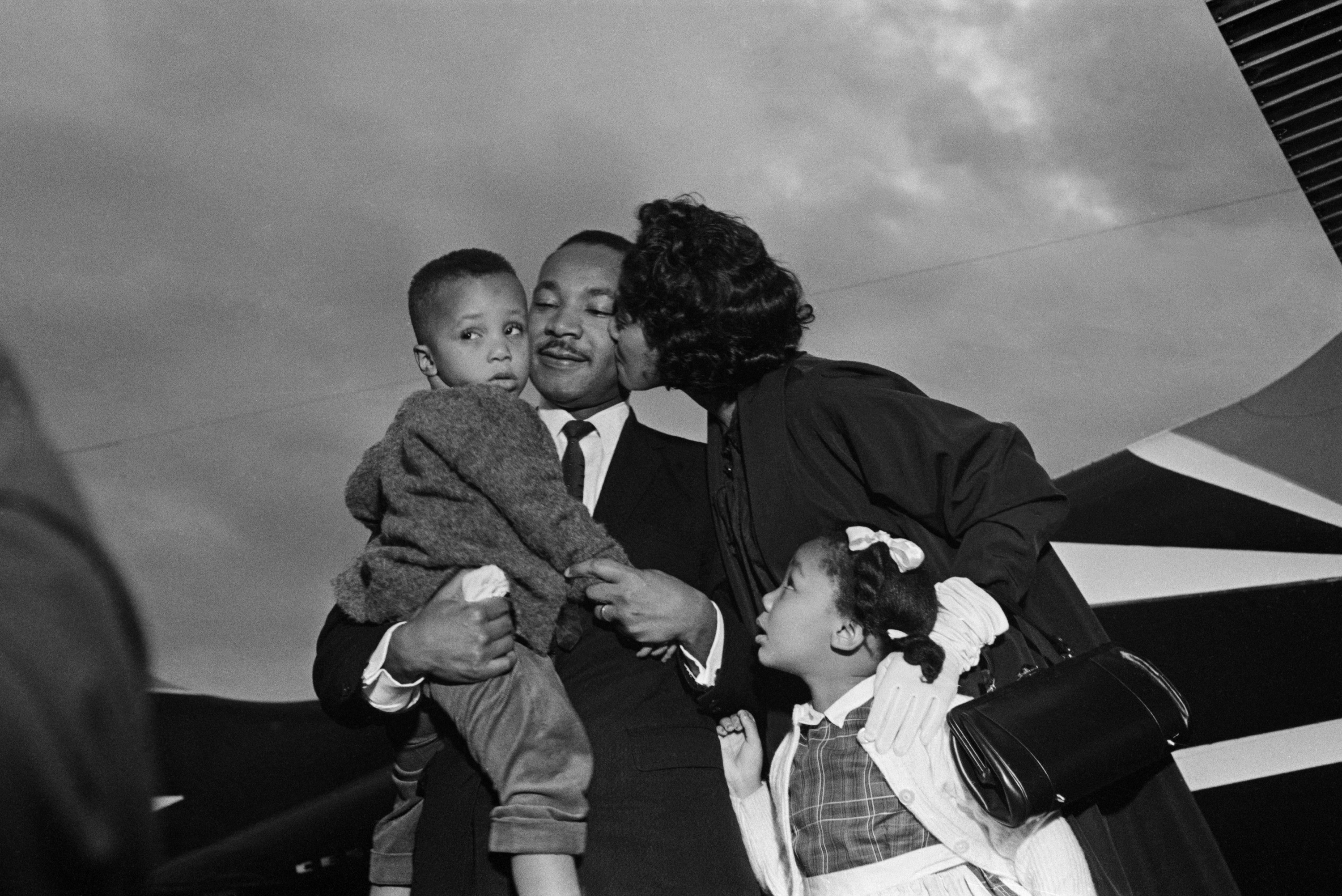 Martin poses with Coretta and two of their children